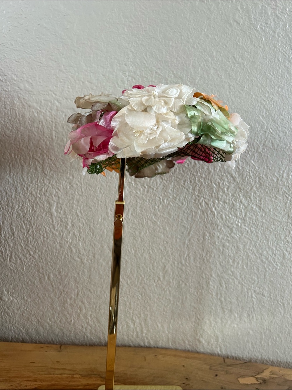 Vintage 1950s 1960s Floral Millinery Hat Flower Power Cap Box Union Made Pastel
